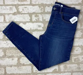 Betabrand Pull On Skinny- (Size 8)