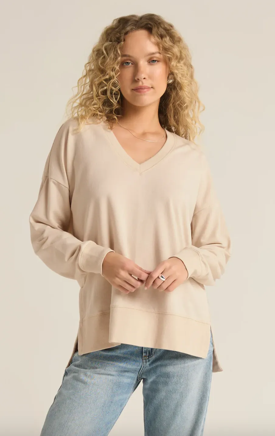 Modern V-Neck Weekender