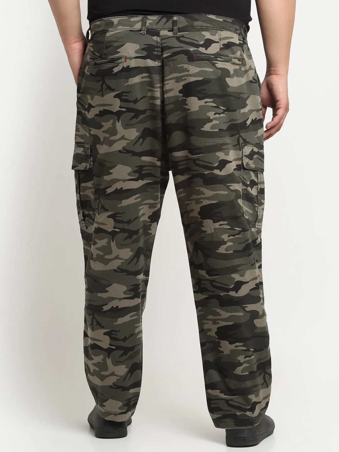 plusS Men Olive Green, Black And Brown Camouflage Printed Cotton Cargo Trousers