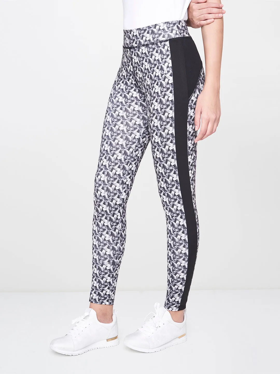 White Printed Leggings