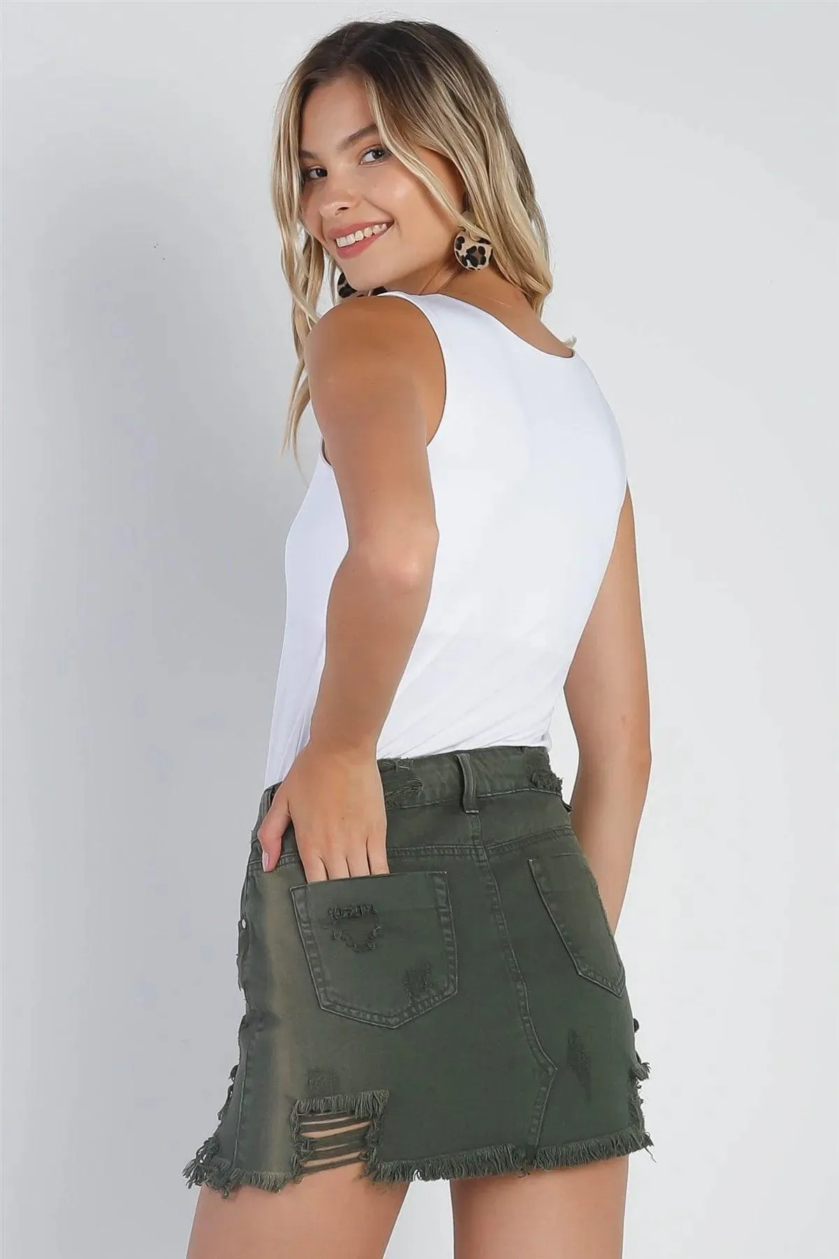 White Seamless Sleeveless Round Neck Tank Top